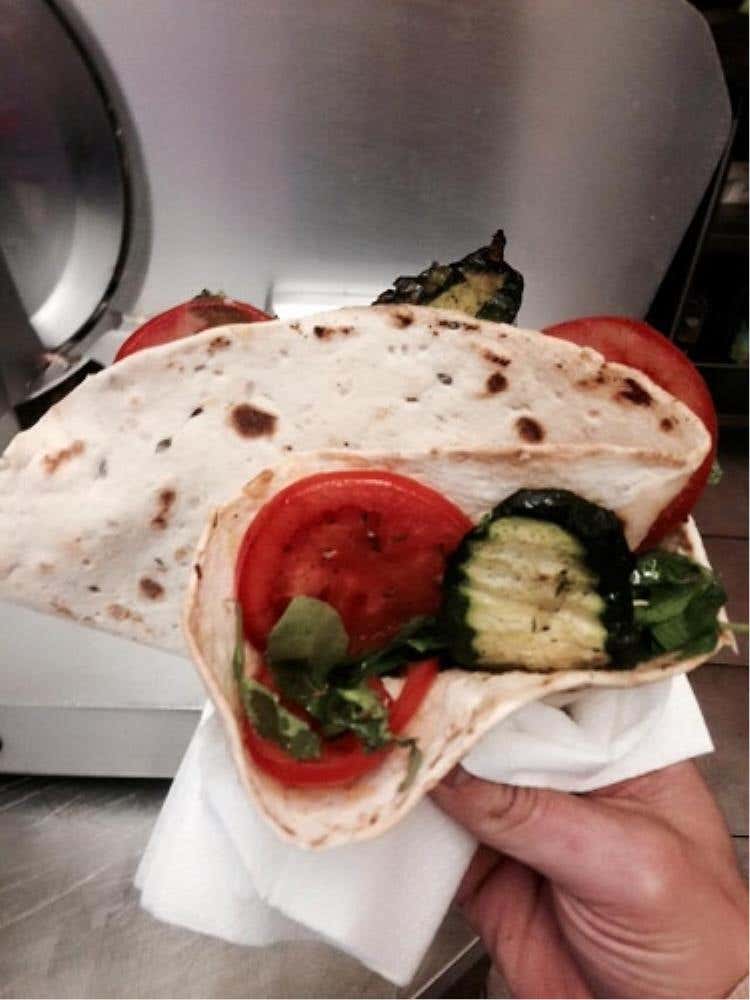 Una piadina vegetariana